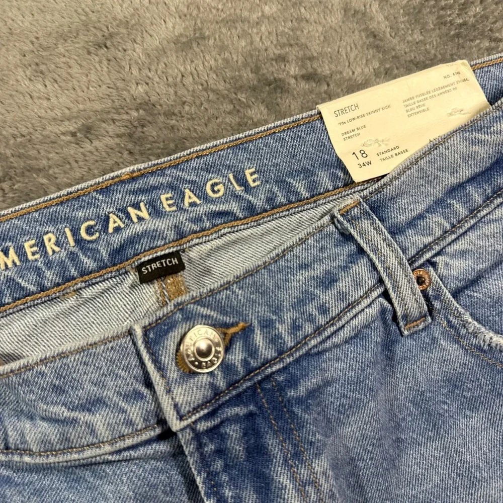 American Eagle 90s Low-Rise Skinny Kick Jeans Dream Blue Split Hem 18 34W NEW